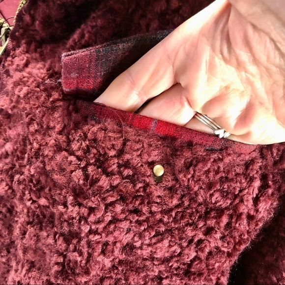 Pendleton NWT fuzzy jacket zip-up dark red plaid accents M - Picture 9 of 14